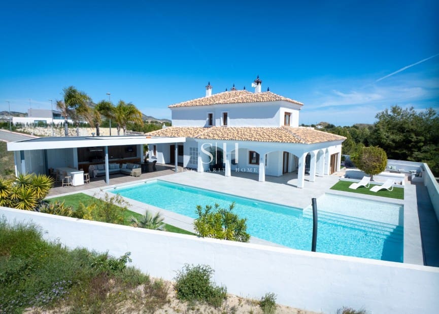 4 makuuhuone Huvila myytävänä paikassa Banos y Mendigo mukana uima-altaan - 1 200 000 € (Ref: 9804020)