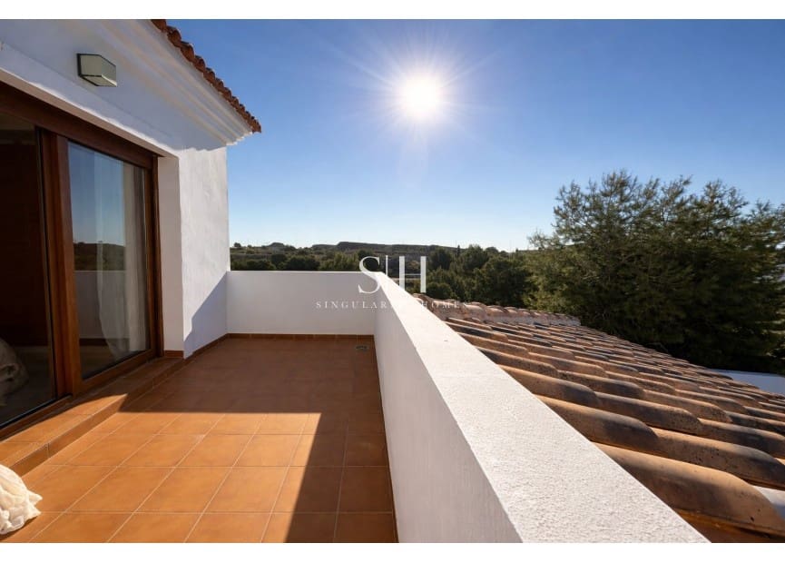 4 makuuhuone Huvila myytävänä paikassa Banos y Mendigo mukana uima-altaan - 1 200 000 € (Ref: 9804020)