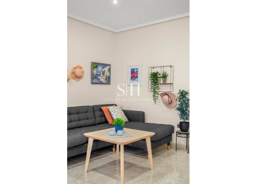 5 Zimmer Villa zu verkaufen in Ciudad Quesada mit Pool - 519.000 € (Ref: 9804021)