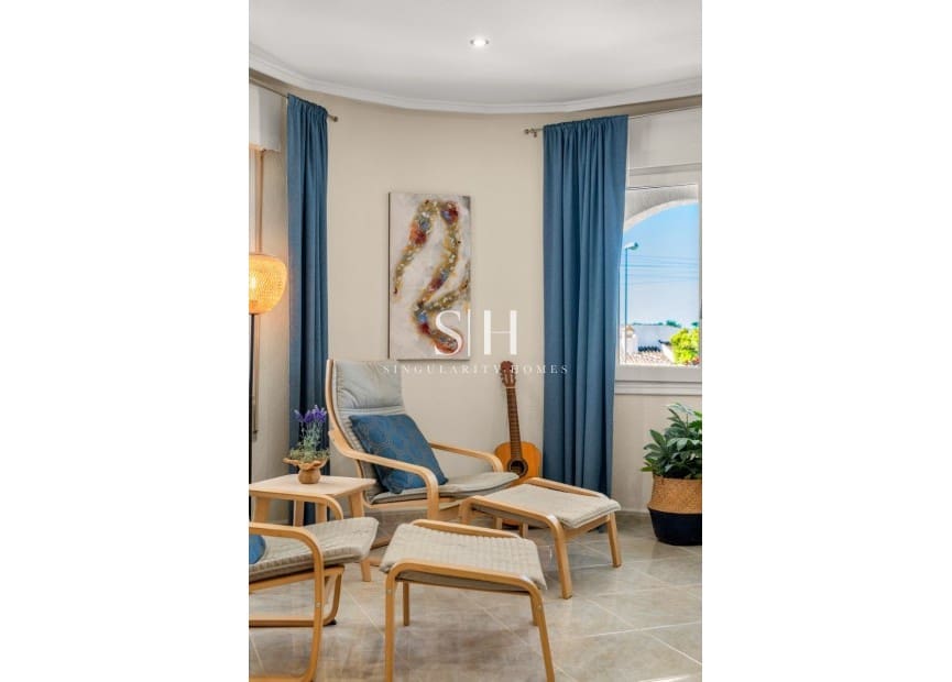 5 Zimmer Villa zu verkaufen in Ciudad Quesada mit Pool - 519.000 € (Ref: 9804021)