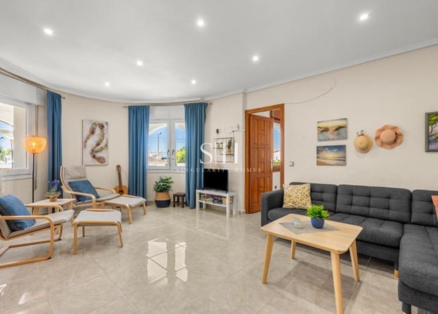 5 Zimmer Villa zu verkaufen in Ciudad Quesada, Rojales mit Pool - 519.000 € (Ref: 9804021)