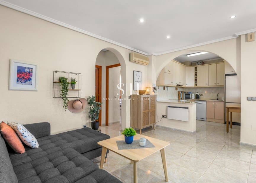 5 Zimmer Villa zu verkaufen in Ciudad Quesada mit Pool - 519.000 € (Ref: 9804021)