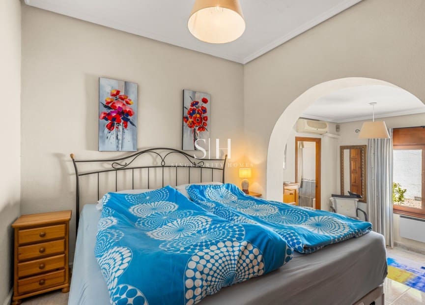 5 Zimmer Villa zu verkaufen in Ciudad Quesada mit Pool - 519.000 € (Ref: 9804021)