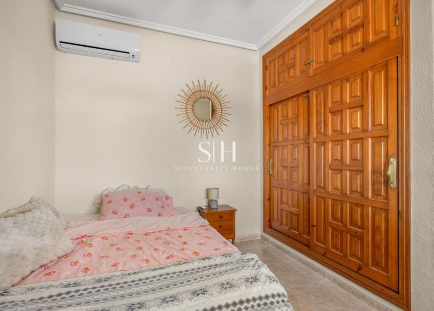 5 Zimmer Villa zu verkaufen in Ciudad Quesada mit Pool - 519.000 € (Ref: 9804021)