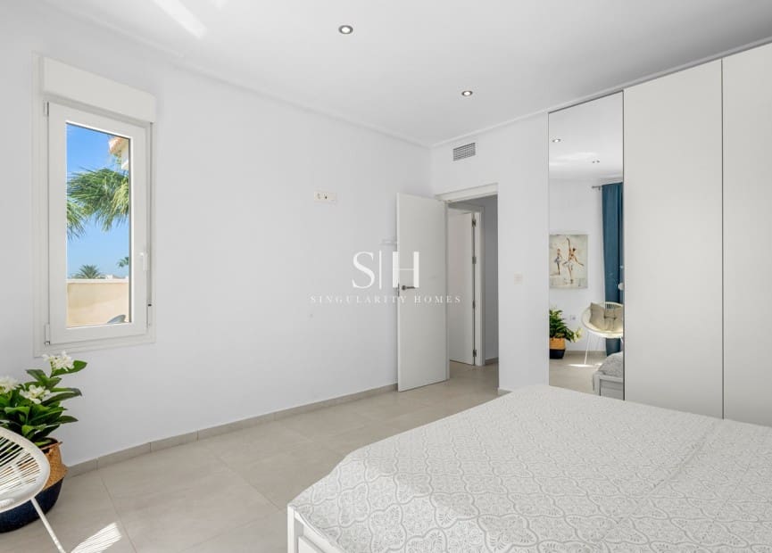 5 Zimmer Villa zu verkaufen in Ciudad Quesada mit Pool - 519.000 € (Ref: 9804021)