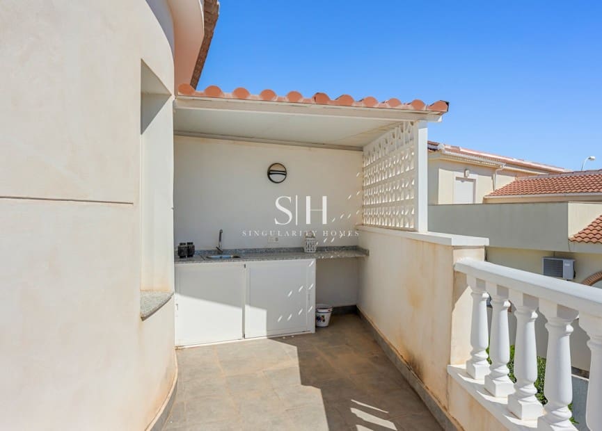 5 Zimmer Villa zu verkaufen in Ciudad Quesada mit Pool - 519.000 € (Ref: 9804021)