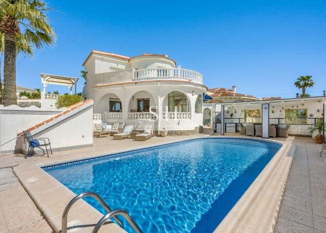5 Zimmer Villa zu verkaufen in Ciudad Quesada, Rojales mit Pool - 519.000 € (Ref: 9804021)