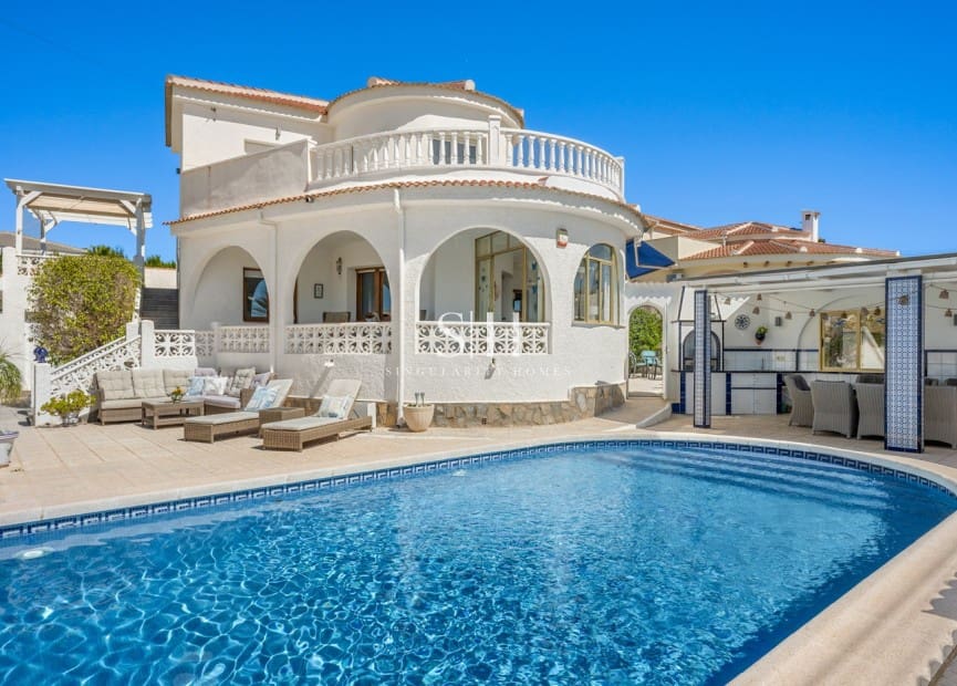 5 Zimmer Villa zu verkaufen in Ciudad Quesada mit Pool - 519.000 € (Ref: 9804021)