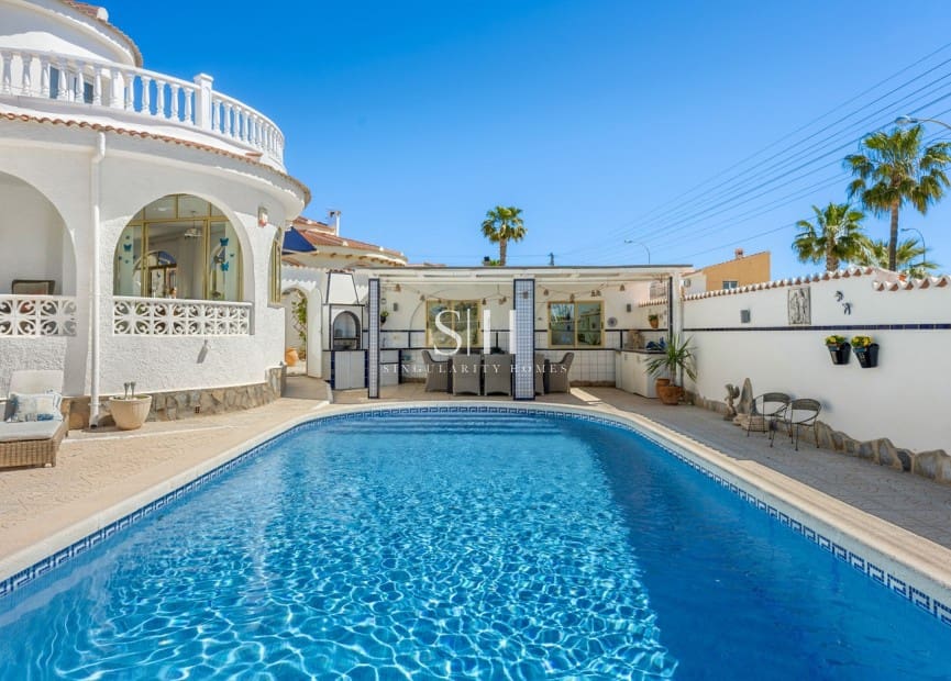 5 Zimmer Villa zu verkaufen in Ciudad Quesada mit Pool - 519.000 € (Ref: 9804021)