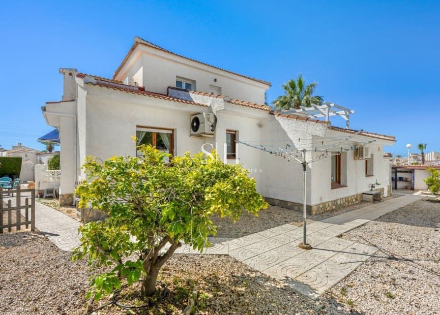 5 Zimmer Villa zu verkaufen in Ciudad Quesada mit Pool - 519.000 € (Ref: 9804021)