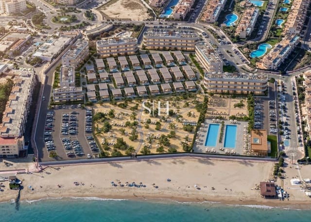 2 sypialnia Willa na sprzedaż w Cala Marqués, Vera z basenem - 370 000 € (Ref: 9804026)
