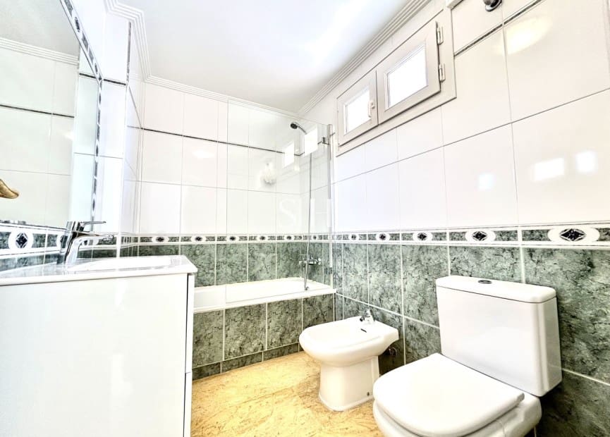 3 Zimmer Villa zu verkaufen in Orihuela Costa - 449.995 € (Ref: 9804029)