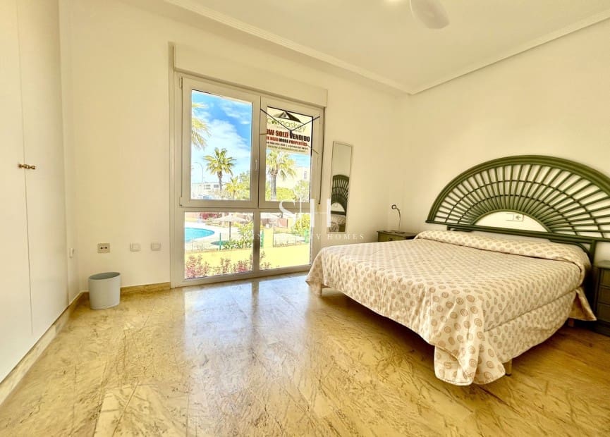 3 Zimmer Villa zu verkaufen in Orihuela Costa - 449.995 € (Ref: 9804029)