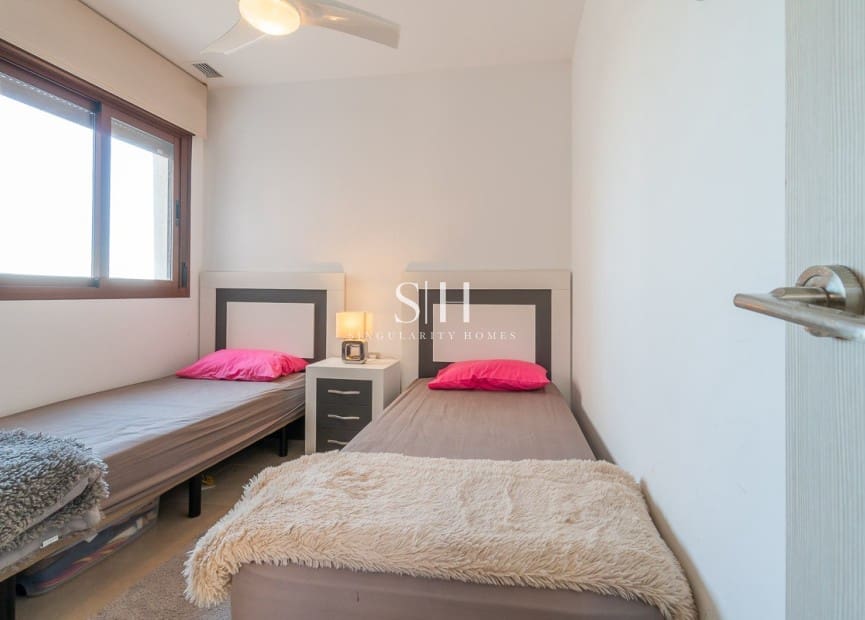 2 sovrum Lägenhet till salu i Dehesa de Campoamor med pool - 299 000 € (Ref: 9804030)