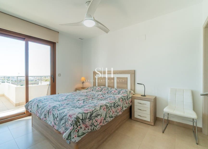 2 sovrum Lägenhet till salu i Dehesa de Campoamor med pool - 299 000 € (Ref: 9804030)