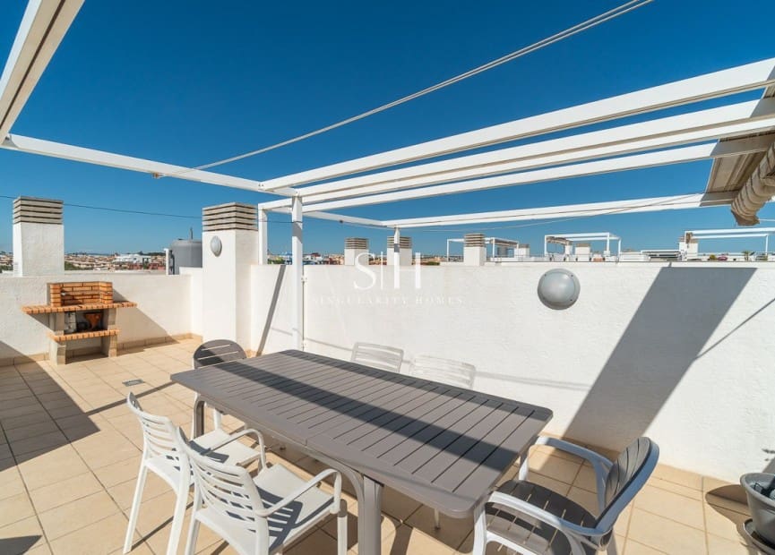 2 sovrum Lägenhet till salu i Dehesa de Campoamor med pool - 299 000 € (Ref: 9804030)
