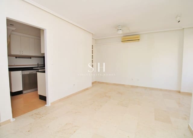 3 Zimmer Reihenhaus zu verkaufen in Villamartin, Orihuela mit Pool - 229.000 € (Ref: 9804032)