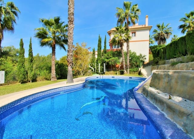 3 Zimmer Reihenhaus zu verkaufen in Villamartin, Orihuela mit Pool - 229.000 € (Ref: 9804032)