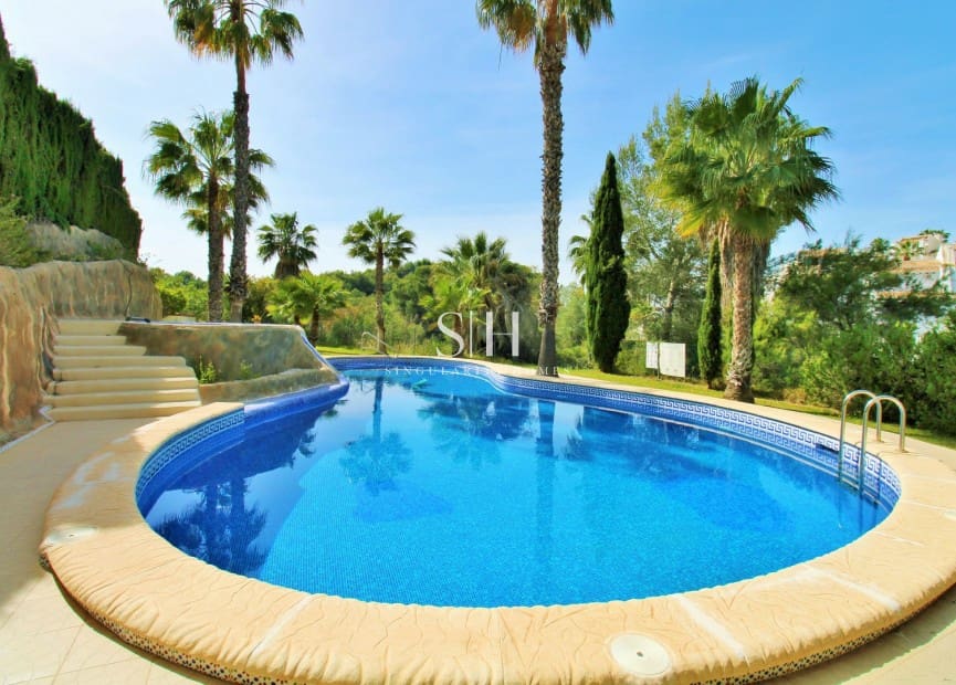 3 Zimmer Reihenhaus zu verkaufen in Villamartin mit Pool - 229.000 € (Ref: 9804032)