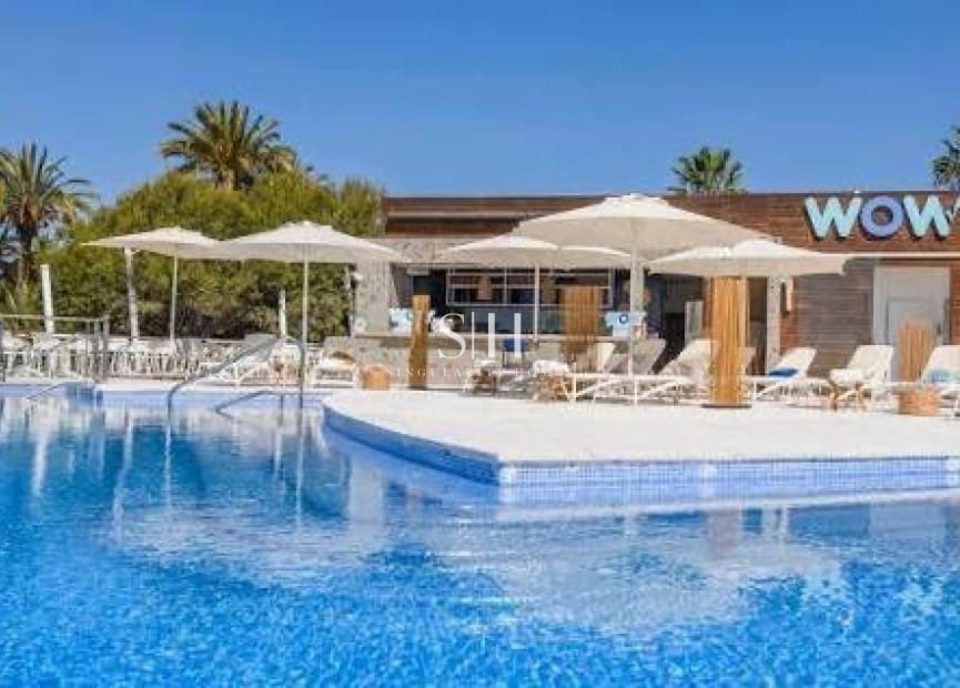 Ático de 2 habitaciones en Orihuela Costa en venta - 339.000 € (Ref: 9804034)