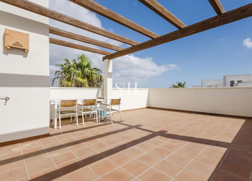 Ático de 2 habitaciones en Orihuela Costa en venta - 339.000 € (Ref: 9804034)