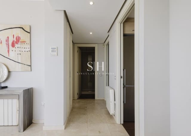 Ático de 2 habitaciones en Las Colinas Golf, Orihuela en venta - 339.000 € (Ref: 9804034)