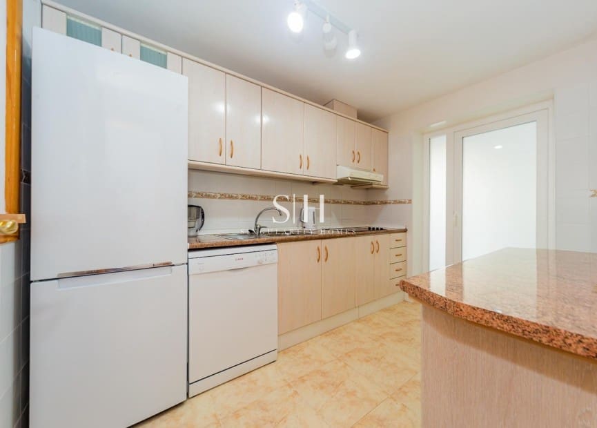 4 slaapkamer Huis te koop in Campoamor - € 335.000 (Ref: 9804035)