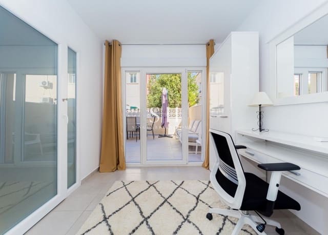 4 slaapkamer Huis te koop in Campoamor, Orihuela - € 335.000 (Ref: 9804035)