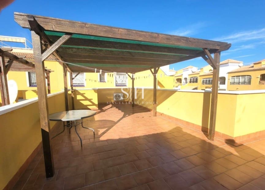 3 slaapkamer Halfvrijstaande villa te koop in Los Montesinos met zwembad - € 205.000 (Ref: 9807318)