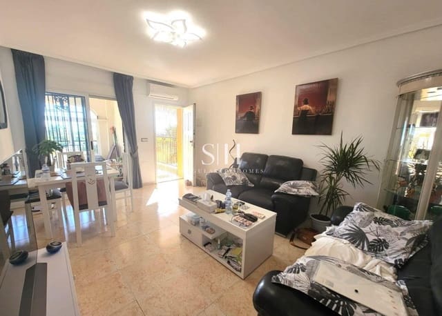 3 slaapkamer Halfvrijstaande villa te koop in Los Montesinos met zwembad - € 205.000 (Ref: 9807318)