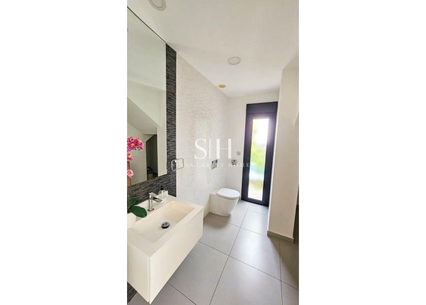 Chalet de 3 habitaciones en Ciudad Quesada en venta con piscina - 458.900 € (Ref: 9811063)