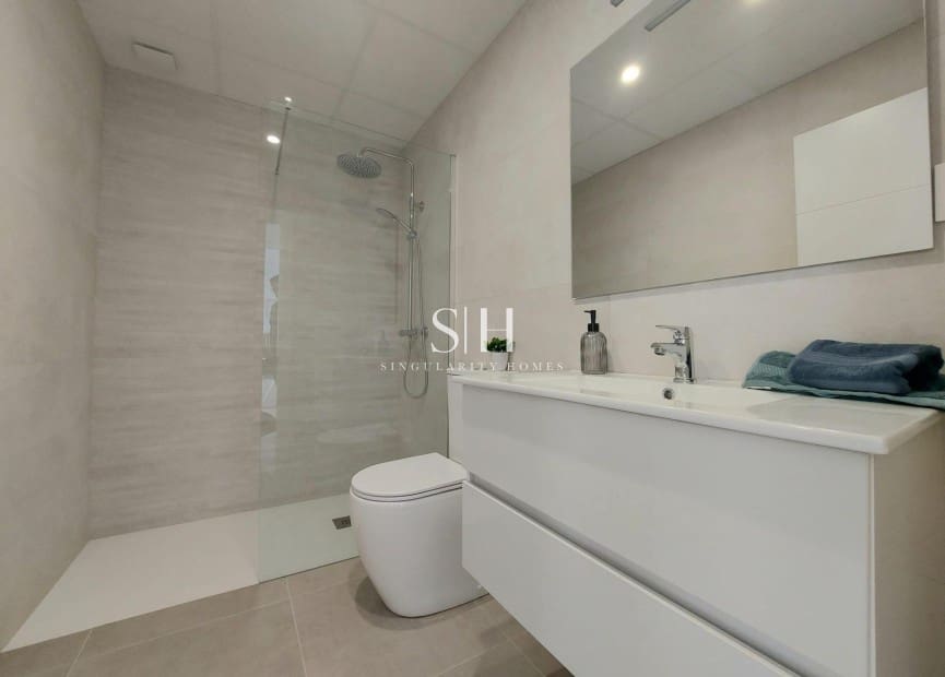 3 sypialnia Willa na sprzedaż w Roldan z basenem - 272 500 € (Ref: 9811064)