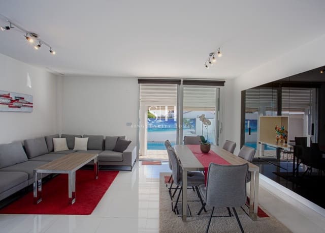 3 slaapkamer Villa te koop in Lomas de Cabo Roig - Los Dolses, Orihuela - € 475.000 (Ref: 9811065)