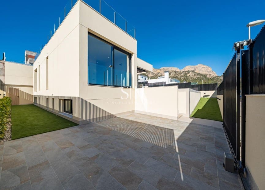 4 slaapkamer Villa te koop in Polop met zwembad - € 970.000 (Ref: 9811067)