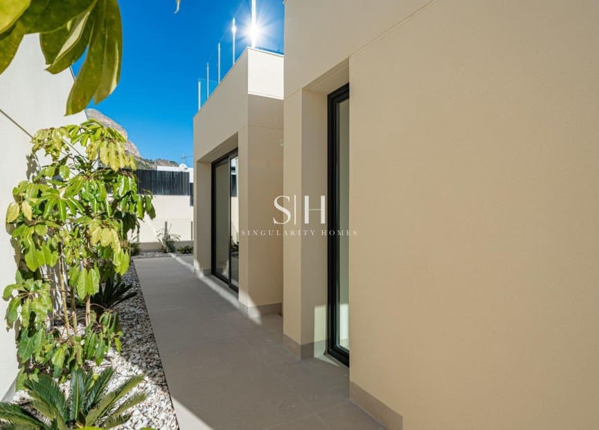 4 slaapkamer Villa te koop in Polop met zwembad - € 970.000 (Ref: 9811067)