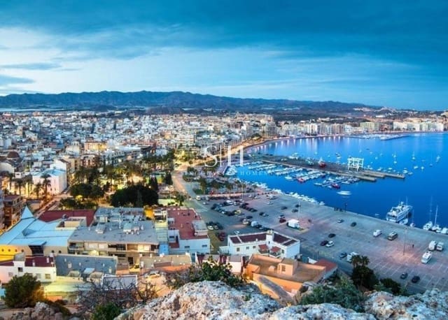 4 soveværelse Villa til salg i Las Majadas - Las Molinetas - Labradorcico, Aguilas med swimmingpool - € 399.000 (Ref: 9811070)