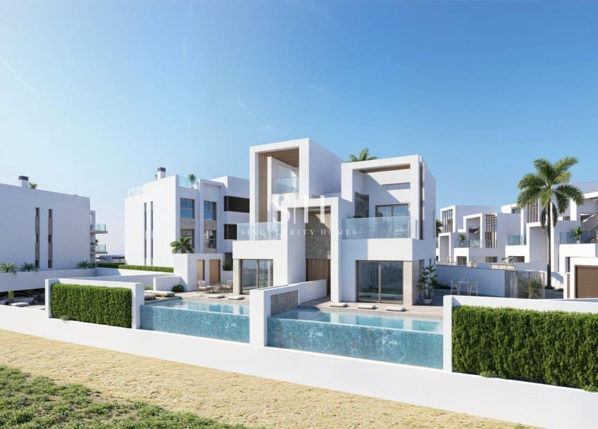 3 chambre Villa/Maison à vendre à Los Alcazares avec piscine - 645 000 € (Ref: 9811072)