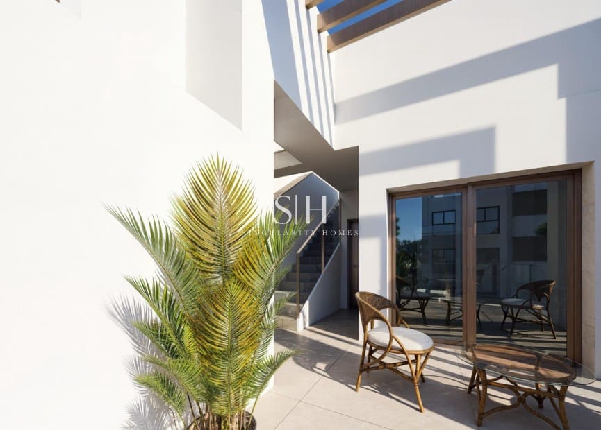 3 chambre Villa/Maison à vendre à Los Alcazares avec piscine - 645 000 € (Ref: 9811072)