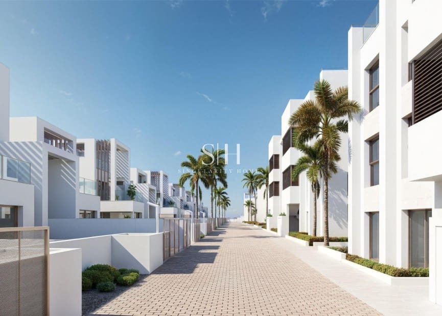 3 chambre Villa/Maison à vendre à Los Alcazares avec piscine - 645 000 € (Ref: 9811072)