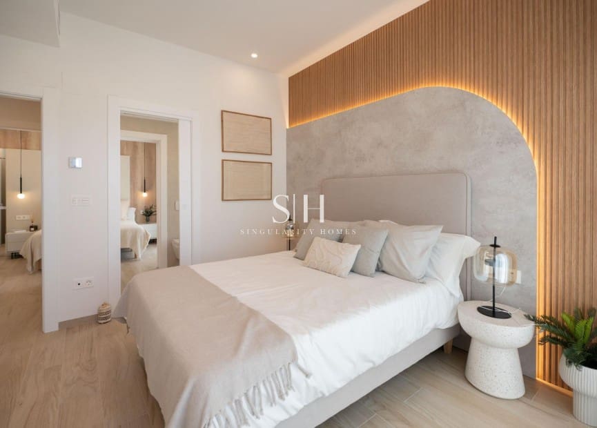 3 chambre Villa/Maison à vendre à Los Alcazares avec piscine - 645 000 € (Ref: 9811072)