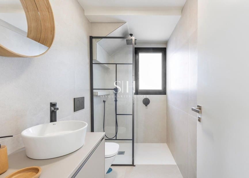 3 soverom Villa til salgs i Los Alcazares med svømmebasseng - € 429 000 (Ref: 9811079)
