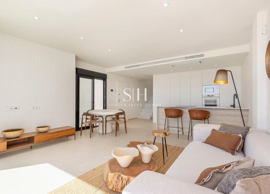 3 soverom Villa til salgs i Los Alcazares med svømmebasseng - € 429 000 (Ref: 9811079)