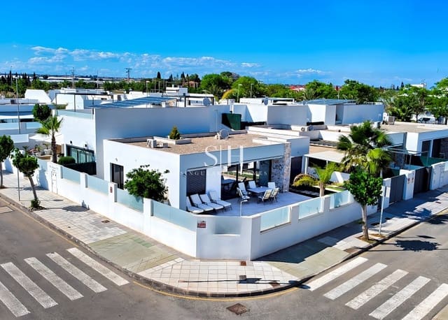 3 sypialnia Willa na sprzedaż w Pilar de la Horadada ciudad, Pilar de la Horadada - 495 000 € (Ref: 9811083)