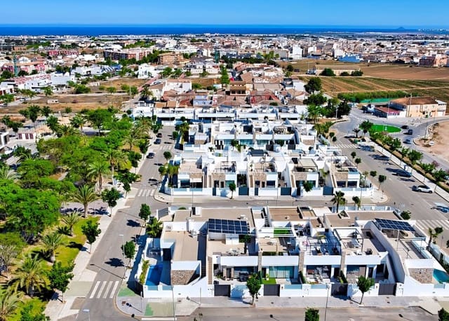 3 sypialnia Willa na sprzedaż w Pilar de la Horadada ciudad, Pilar de la Horadada - 495 000 € (Ref: 9811083)