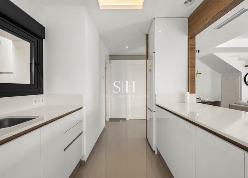 3 soveværelse Villa til salg i Ciudad Quesada med swimmingpool - € 499.000 (Ref: 9811095)