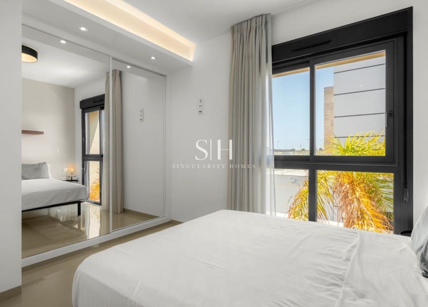 3 soveværelse Villa til salg i Ciudad Quesada med swimmingpool - € 499.000 (Ref: 9811095)