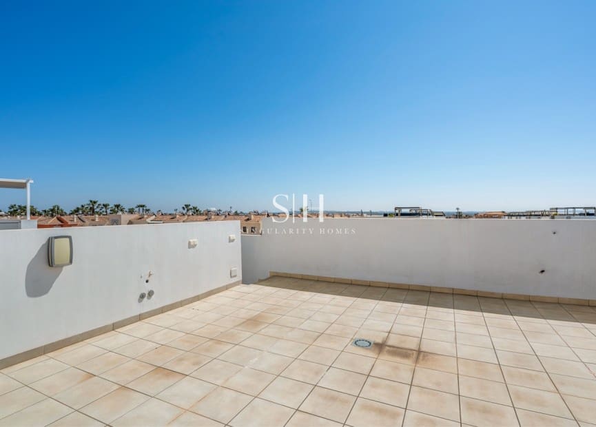 3 soveværelse Villa til salg i Ciudad Quesada med swimmingpool - € 499.000 (Ref: 9811095)
