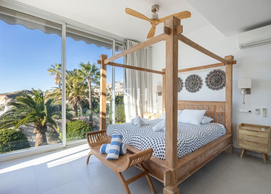 6 bedroom Villa for sale in Montiboli with pool - € 3,200,000 (Ref: 9811096)