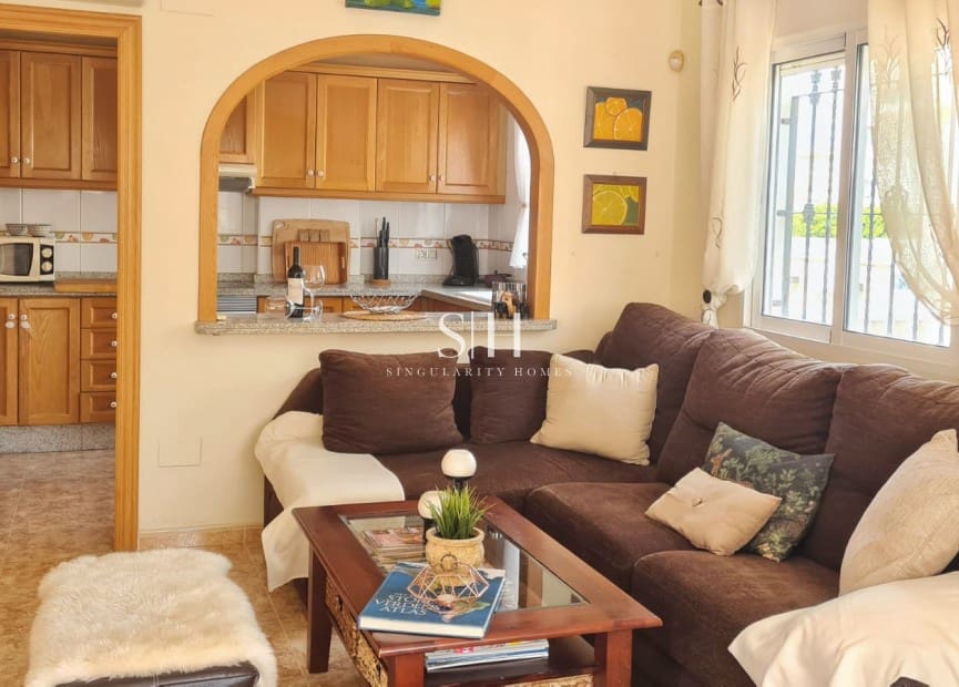 3 sovrum Villa till salu i Orihuela Costa - 275 000 € (Ref: 9811098)