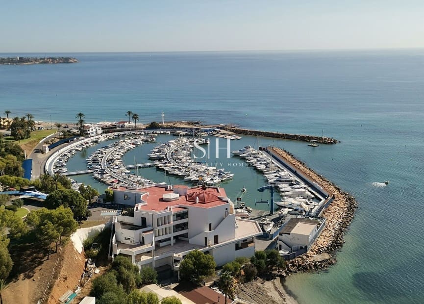 3 sovrum Villa till salu i Orihuela Costa - 275 000 € (Ref: 9811098)